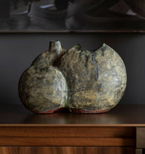 Load image into Gallery viewer, Schäffenacker Chimney Vase