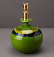 Load image into Gallery viewer, Chartreuse Pop Art Table Lamp Set