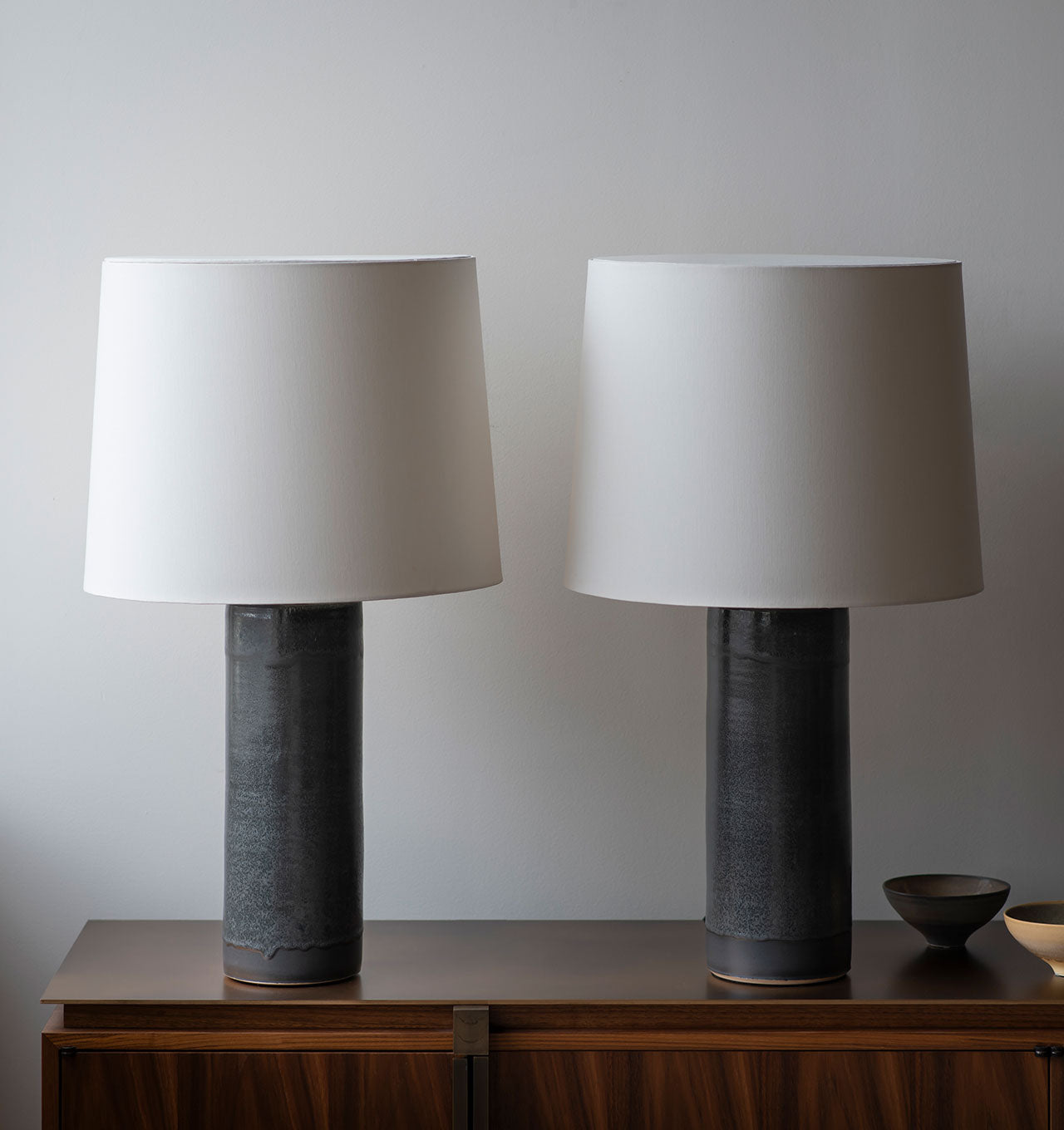 Carbon Haresfur Table Lamps