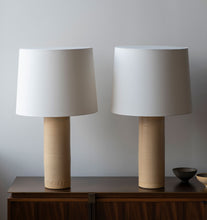 Load image into Gallery viewer, Fawn Haresfur Table Lamps