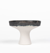 Load image into Gallery viewer, Bronze + White Porcelain Set