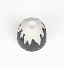 Load image into Gallery viewer, Bronze + White Porcelain Collection