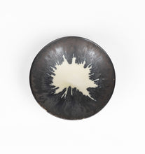 Load image into Gallery viewer, Bronze + White Porcelain Collection