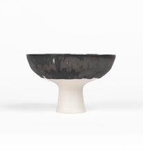 Load image into Gallery viewer, Bronze + White Porcelain Collection