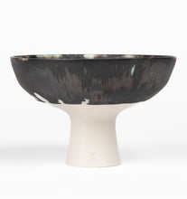Load image into Gallery viewer, Bronze + White Porcelain Collection