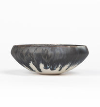 Load image into Gallery viewer, Bronze + White Porcelain Set