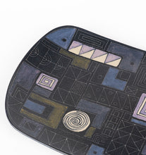 Load image into Gallery viewer, Geometric Sgrafitto Plate