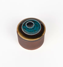 Load image into Gallery viewer, Lidded Stoneware Bowls