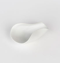 Load image into Gallery viewer, Veckla Series Vessel Collection