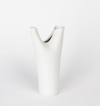 Load image into Gallery viewer, Veckla Series Vessel Collection