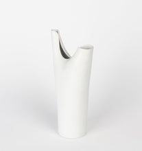 Load image into Gallery viewer, Veckla Series Vessel Collection