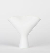Load image into Gallery viewer, Veckla Series Vessel Collection