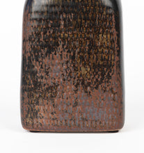 Load image into Gallery viewer, Stig Lindberg Tenmoku Vessels