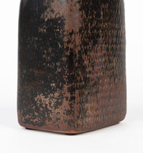 Load image into Gallery viewer, Stig Lindberg Tenmoku Vessels