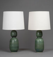 Load image into Gallery viewer, Evergreen Gourd Table Lamps