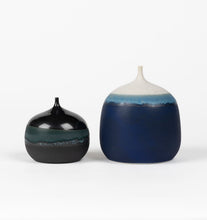 Load image into Gallery viewer, Black Metallic + Midnight Blue Duo and Black Graphite Vessel
