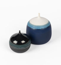 Load image into Gallery viewer, Black Metallic + Midnight Blue Duo and Black Graphite Vessel