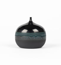 Load image into Gallery viewer, Black Metallic + Midnight Blue Duo and Black Graphite Vessel