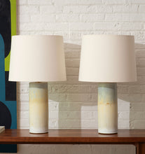 Load image into Gallery viewer, Ivory Dune Haresfur Table Lamps
