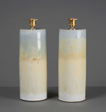 Load image into Gallery viewer, Ivory Dune Haresfur Table Lamps