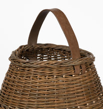Load image into Gallery viewer, Round Pottle Basket