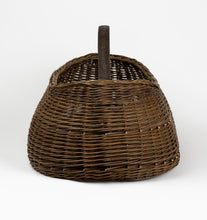 Load image into Gallery viewer, Bow Basket
