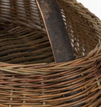 Load image into Gallery viewer, Bow Basket