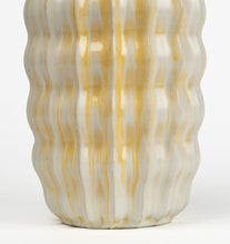 Load image into Gallery viewer, Ribbed Vase Set