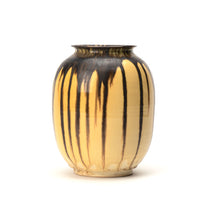 Load image into Gallery viewer, Nouveau Series Vase