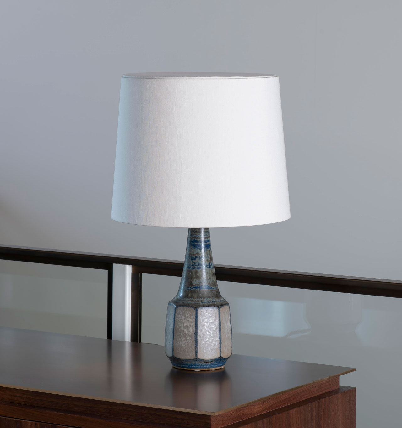 Model 6096 Table Lamp