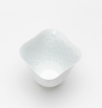 Load image into Gallery viewer, Kukka Rice Grain Porcelain Vessel Set