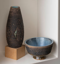 Load image into Gallery viewer, Rustic Bowl and Vase Set