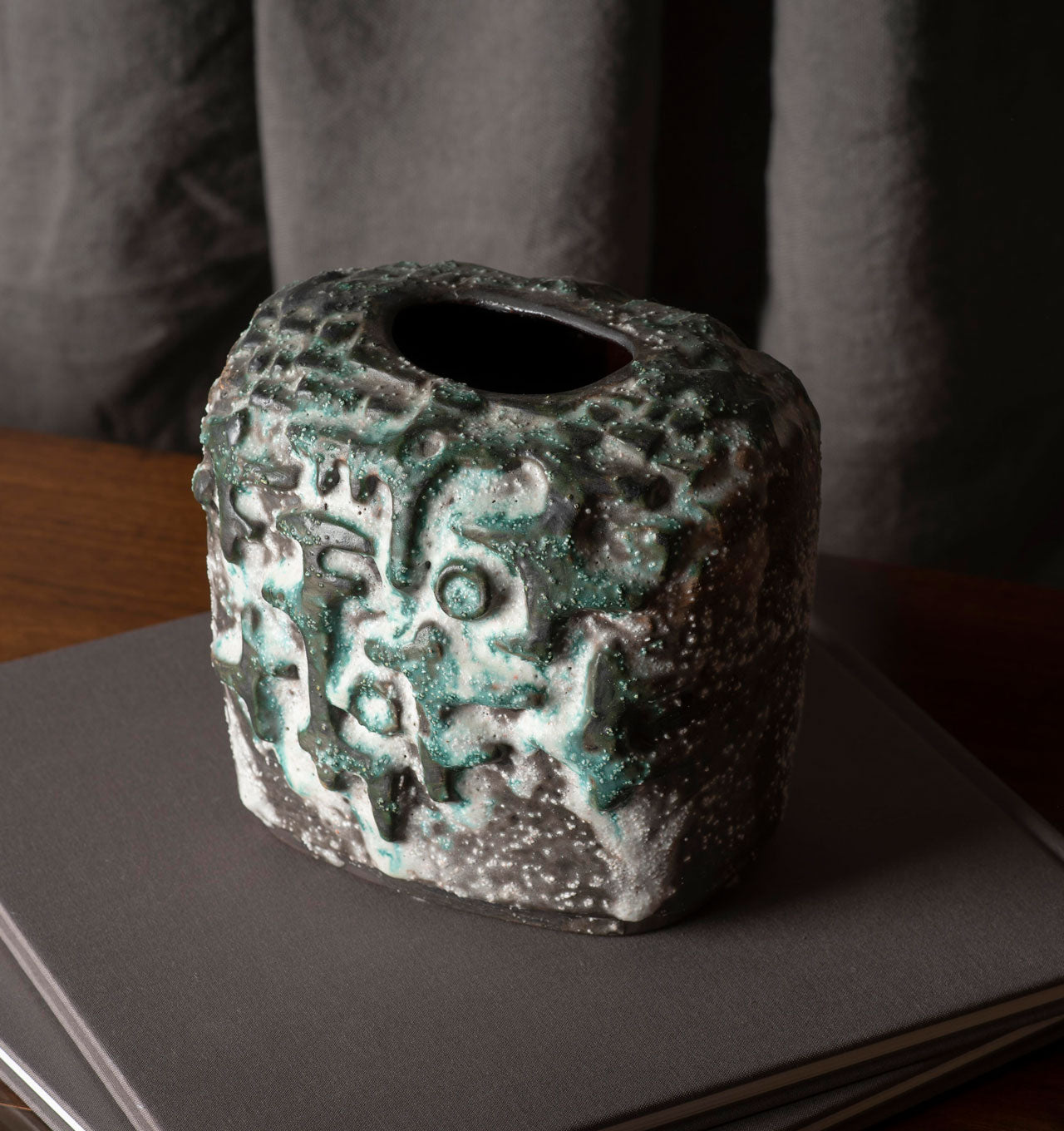 Carstens Fat Lava Vase – The Makers Guild