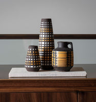 Graphic Vase Set