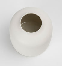 Load image into Gallery viewer, Porcelain Vessel Duo