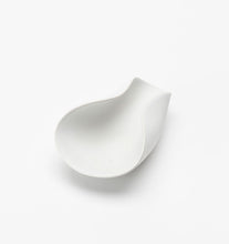 Load image into Gallery viewer, Veckla and Pungo Series Vessel Set