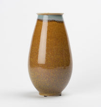 Load image into Gallery viewer, Cream and Butterscotch Vessels + Tea Dust Vase