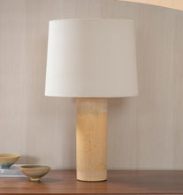 Load image into Gallery viewer, Wheat Haresfur Table Lamp