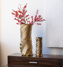Load image into Gallery viewer, Twisted Stem Vase Set